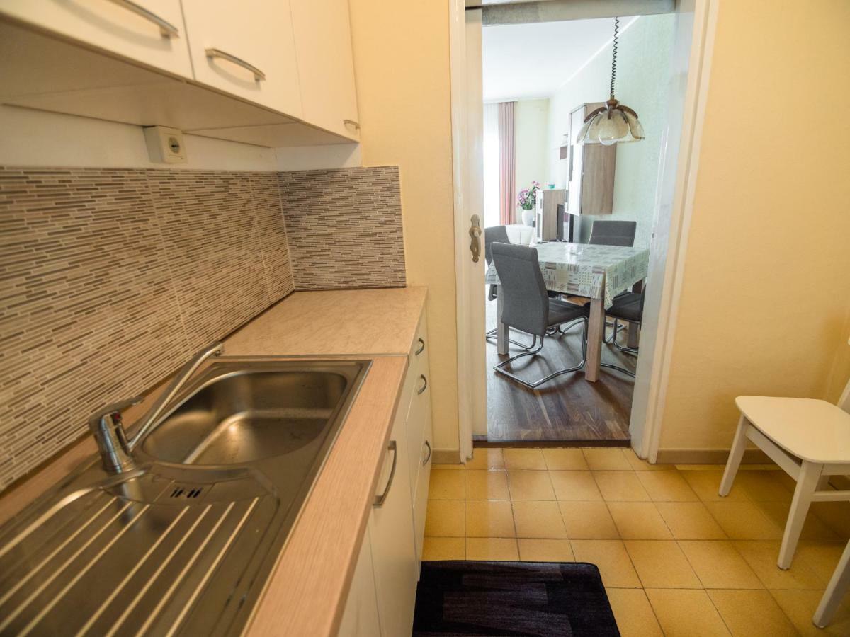 689 Banjol Apartment Exterior photo